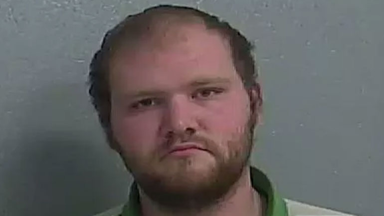 ΗΠΑ: Τιμωρούσε τα παιδιά της γυναίκας του με όπλο που προκαλεί ηλεκτροσόκ