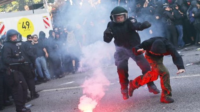 Ο δήμαρχος του Αμβούργου ζήτησε συγγνώμη από τους κατοίκους για τα επεισόδια κατά τη Σύνοδο της G20