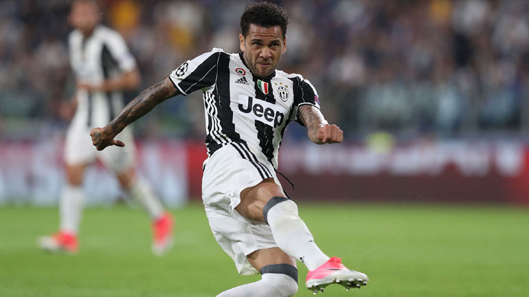 Ανακοινώνει Ντάνι Άλβες η Παρί