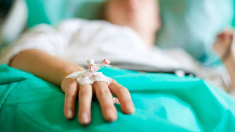 Σε κώμα λόγω απαγορευμένου αερίου 18χρονη Βρετανίδα στην Κρήτη