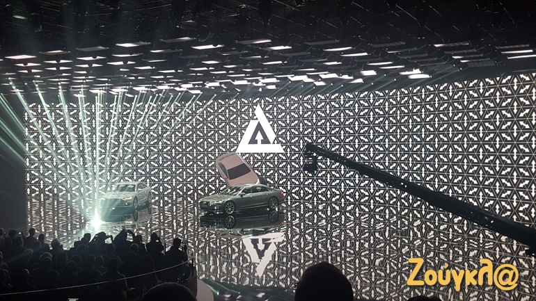 To ολοκαίνουργιο Audi A8 ήταν σαν να κατέβηκε από τον... Άρη