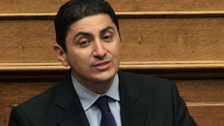 Αυγενάκης: «Η Κυβέρνηση απεργάζεται σχέδια παρακρατικού χαρακτήρα»