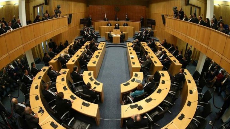 Στη Λευκωσία μεταφέρονται 11 κούτες με αντίγραφα του Φακέλου της Κύπρου