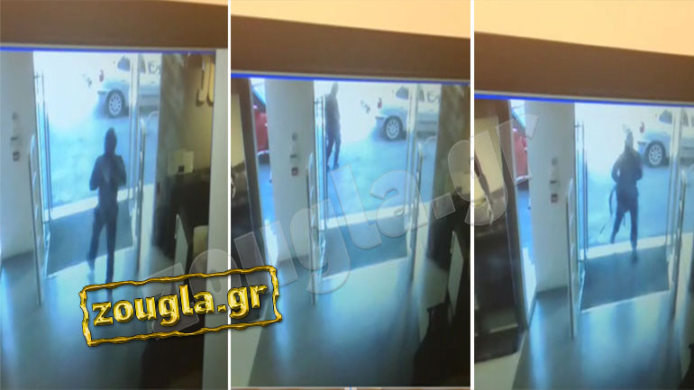 Αναζητήσεις για τον «αναποφάσιστο» ληστή που άδειασε τη Nike στην Πειραιώς