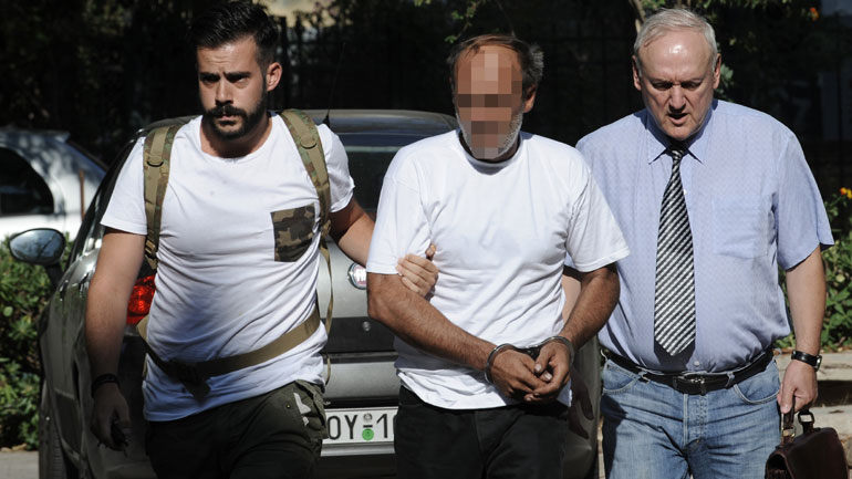 Έγκλημα στο Κορωπί: «Ξεγελούσε δύο γυναίκες. Τις είχε και τις δύο για να παίζει» Έγκλημα στο Κορωπί: «Ξεγελούσε δύο γυναίκες. Τις είχε και τις δύο για να παίζει»