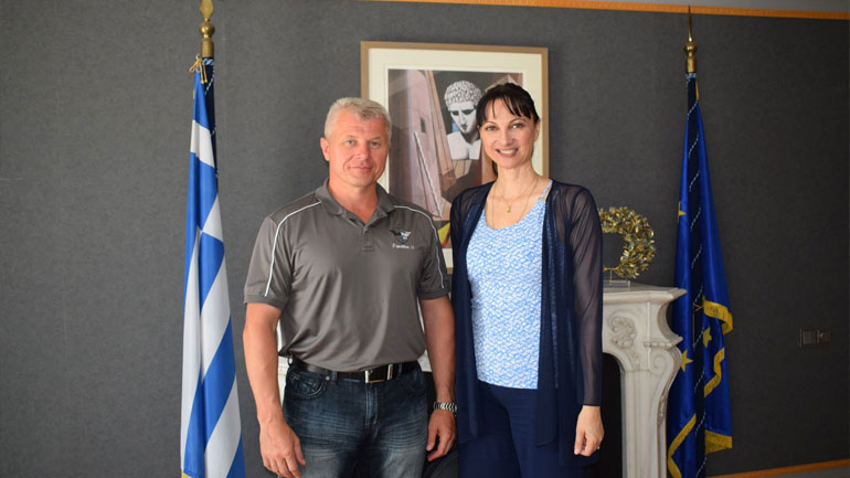 Συνάντηση της Έλενας Κουντουρά με τον Ρώσο κοσμοναύτη Όλεγκ Νοβίτσκι