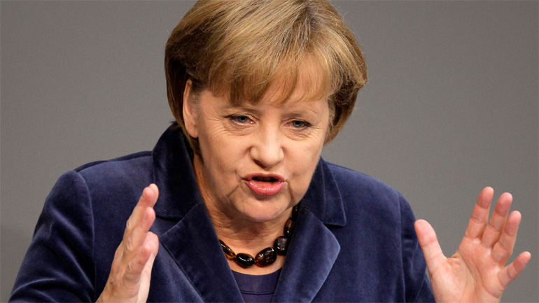 Η Μέρκελ δεν εναντιώνεται σε «έναν προϋπολογισμό της ευρωζώνης»