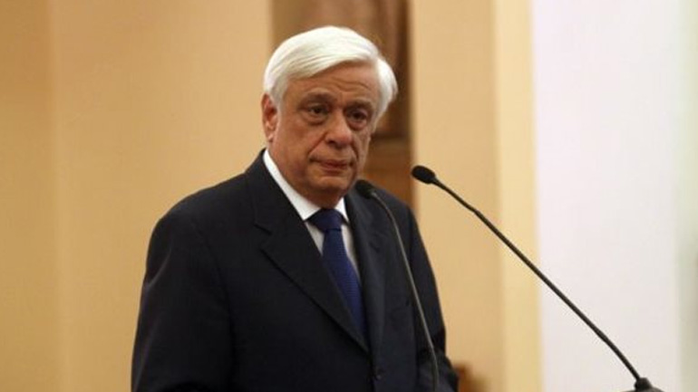 Τα ξίφη στους νέους και νέες ανθυποσμηναγούς επέδωσε ο Πρόεδρος της Δημοκρατίας