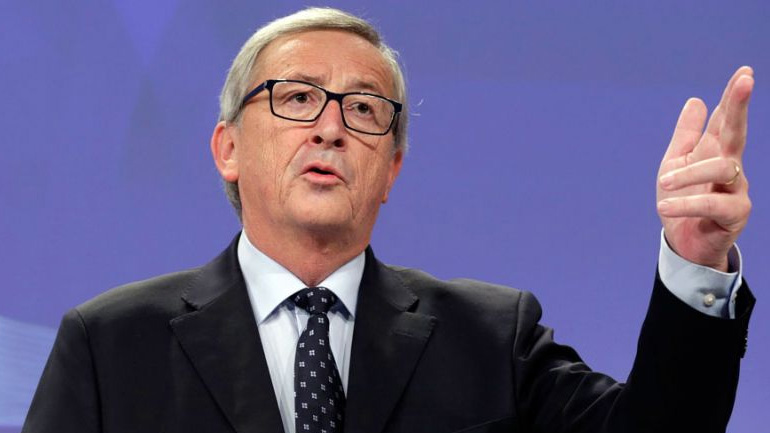 Ερωτευμένος με το ελληνικό Έθνος δηλώνει ο Γιούνκερ