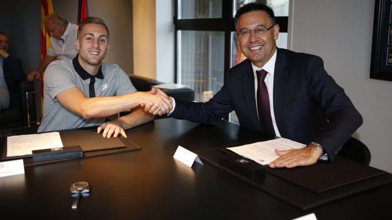 Επέστρεψε στη Μπαρτσελόνα ο Ντεουλοφέου