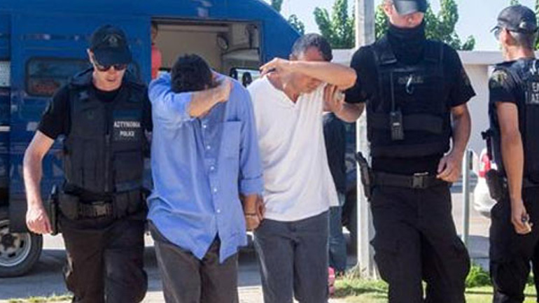 Απάντηση για την έκδοση των οκτώ αξιωματικών περιμένει η Τουρκία