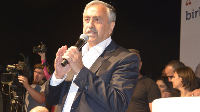 Ακιντζί: Η Τουρκία να συνεχίσει στον δρόμο του Ατατούρκ