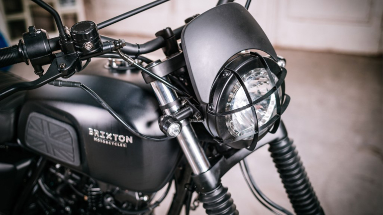 Βrixton Motorcycles: Tώρα σε Scrambler και Café Racer