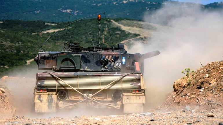 Βολές αρμάτων μάχης από το Δ΄ Σώμα Στρατού