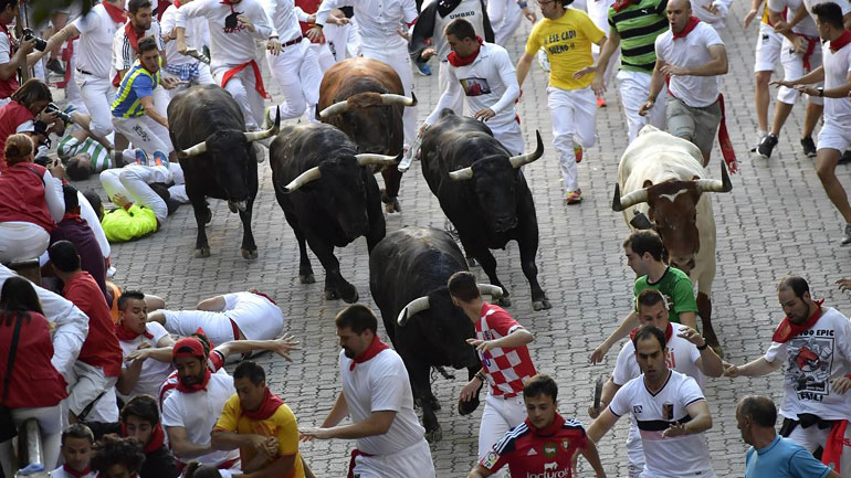 Σεξουαλικές επιθέσεις και τραυματισμοί στο φεστιβάλ της Παμπλόνα