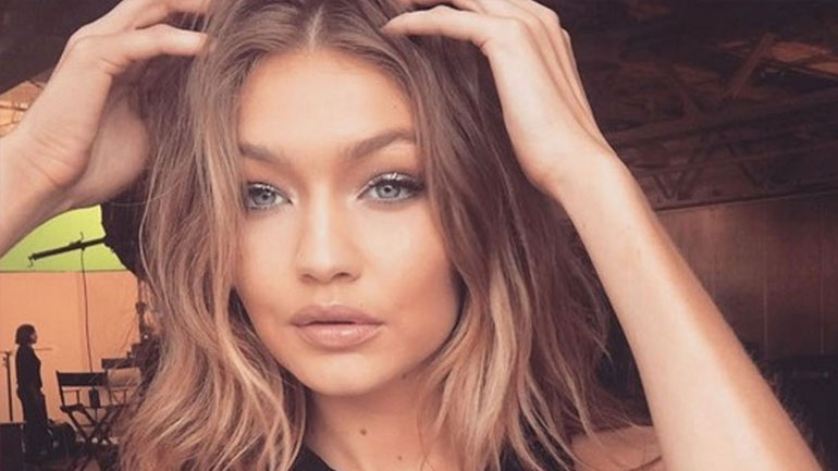 Ενυδατικό λάδι για τα μαλλιά με μαϊντανό και λεβάντα