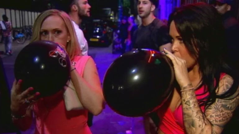 Κέρκυρα: Κατασχέθηκαν 2.437 μεταλλικές αμπούλες με «αέριο γέλιου»