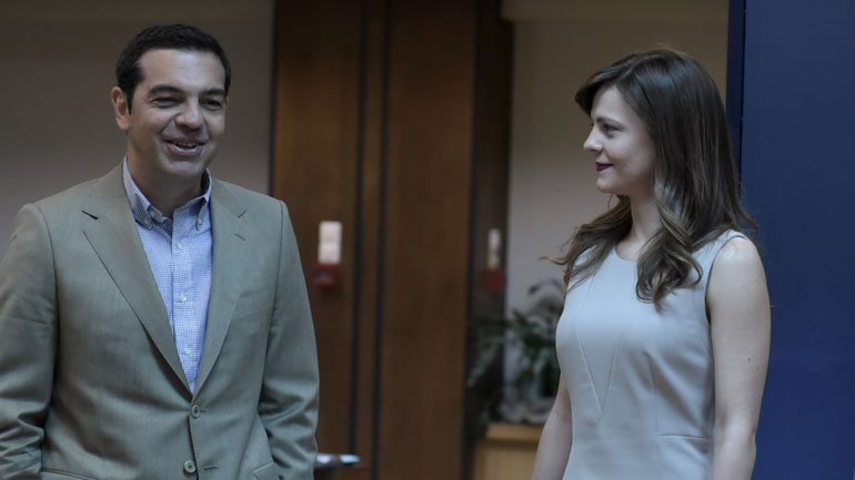 Αλ. Τσίπρας:  Η ανεργία θα μειώνεται κατά 2,5 ποσοστιαίες μονάδες κάθε χρόνο