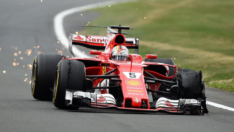 Στο μικροσκόπιο της Pirelli τα περιστατικά των δύο Ferrari Στο μικροσκόπιο της Pirelli τα περιστατικά των δύο Ferrari