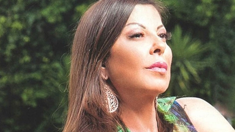 «Τρελάθηκε και αυτοκτόνησε!»- Η Άντζελα Δημητρίου μιλά για τον πρώτο της έρωτα και σοκάρει