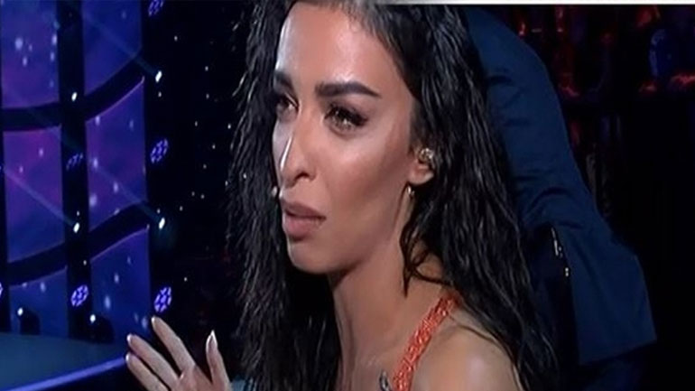 Φουρέιρα: Απαντά on camera στα δημοσιεύματα που τη θέλουν να εμφανίστηκε χωρίς εσώρουχο σε βραβεία