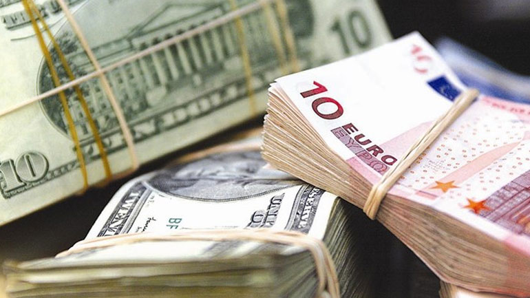 Πτώση σημειώνει το ευρώ στην αγορά συναλλάγματος