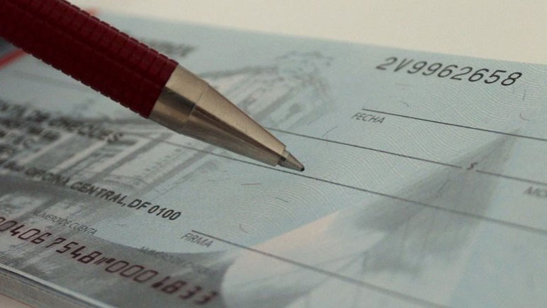 Μείωση ακάλυπτων επιταγών κατά 42,4% τον Ιούνιο