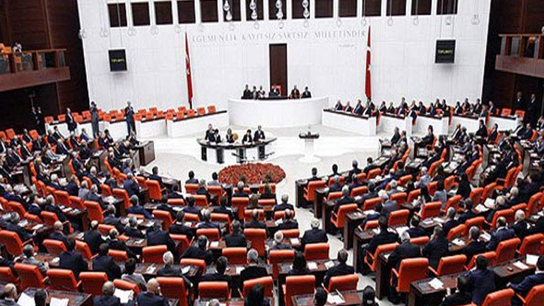 Τουρκία: Η κυβέρνηση απέστειλε αίτημα για τρίμηνη παράταση της έκτακτης ανάγκης