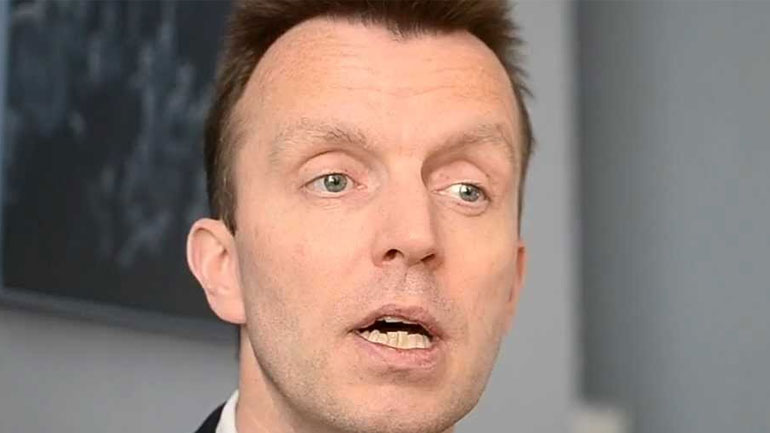 Ινστιτούτο Peterson: Η έξοδος στις αγορές οδηγεί σε πρόωρες εκλογές