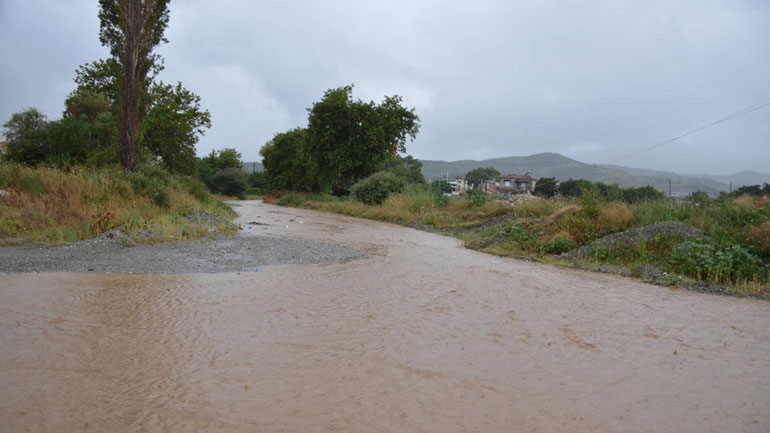 Καταστροφές στην Αγιά Λάρισας από τη «Μέδουσα»