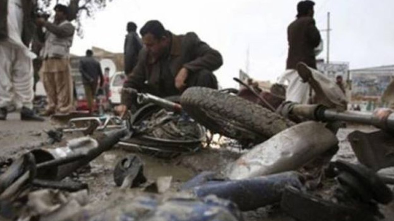 Τέσσερις άνθρωποι σκοτώθηκαν σε επίθεση αυτοκτονίας με αυτοκίνητο στην επαρχία Χασακέ