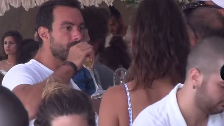 Τανιμανίδης-Μπόμπα: Το έκαψαν στο χλιδάτο πάρτι του Τούρκου παραγωγού του Survivor στη Μύκονο