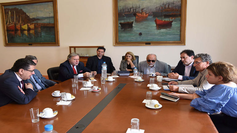 Σύσκεψη για τη νησιωτικότητα στο Υπουργείο Ναυτιλίας και Νησιωτικής Πολιτικής