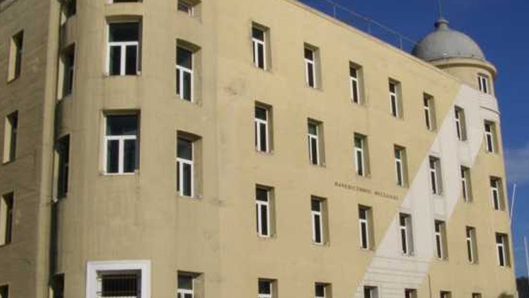 Αντιεξουσιαστές κατέλαβαν την πρυτανεία του Πανεπιστημίου Θεσσαλίας – Τραυματίστηκε μια εργαζόμενη