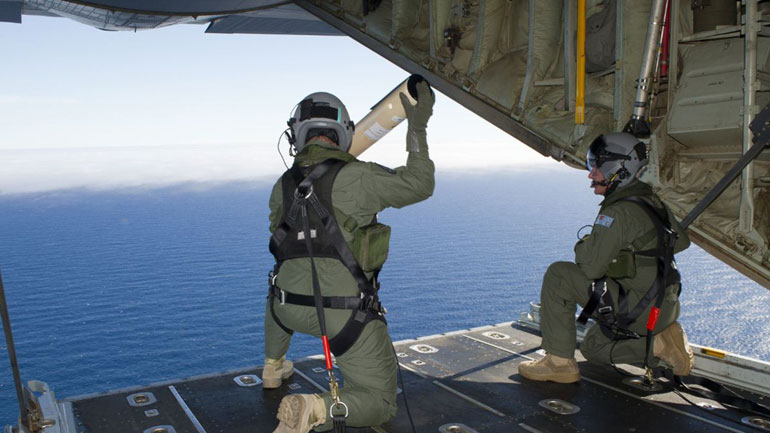 Οι χάρτες, το MH370 και τα συγκλονιστικά μυστικά του βυθού