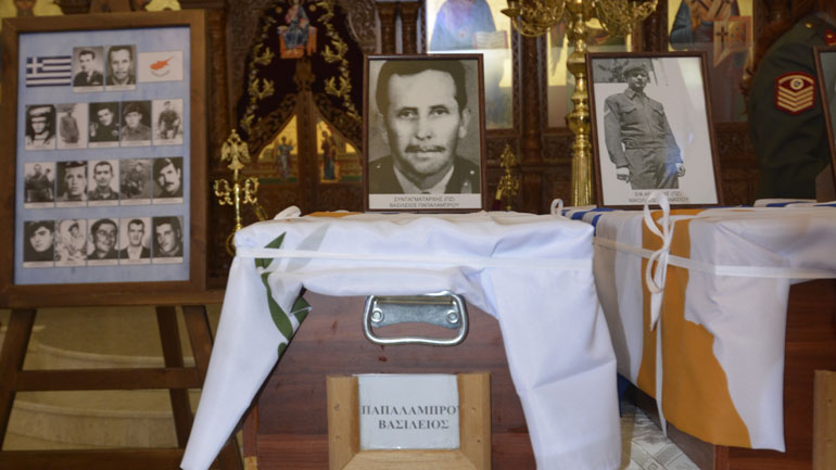 Στην Κύπρο έπειτα από 43 χρόνια τα λείψανα του Βασιλείου Παπαλάμπρου