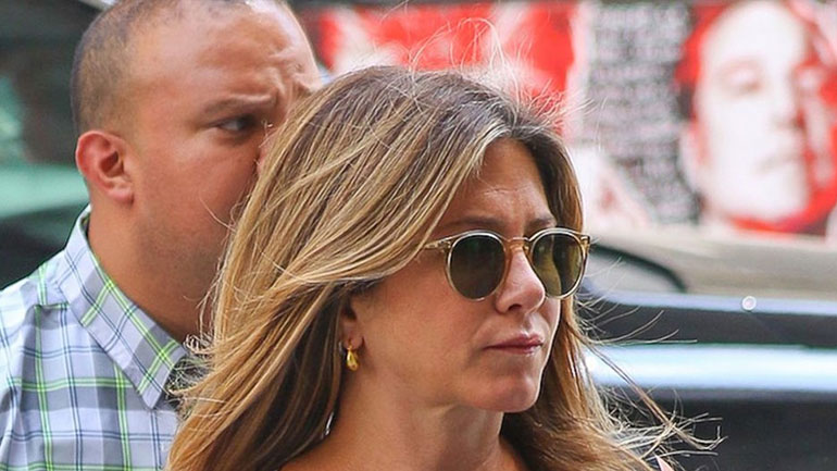 Jennifer Aniston: Δείτε πώς είναι η σταρ όταν βγαίνει από το γυμναστήριο!