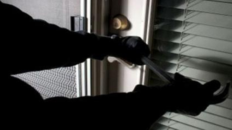 Χειροπέδες σε σπείρα που διέπραττε κλοπές σε Ηλεία και Αχαΐα