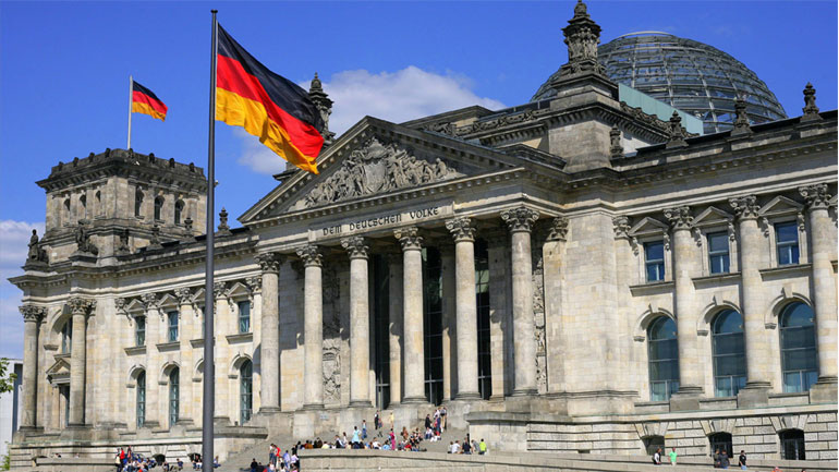 Η Γερμανία καλεί σε εξηγήσεις τον Τούρκο πρεσβευτή για τη σύλληψη του ακτιβιστή