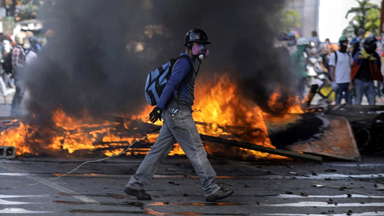 Γενική απεργία παραλύει τη Βενεζουέλα