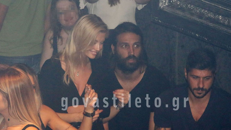 Γιώργος Σαμαράς-Κωνσταντίνα Κομμάτα: Βραδινή έξοδος για το ερωτευμένο ζευγάρι!