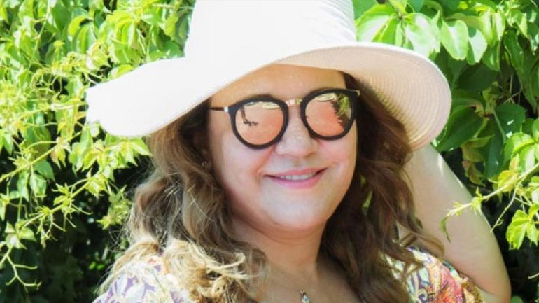 Δέσποινα Μοιραράκη: Δείτε τη με μαγιό και χωρίς κανένα φίλτρο!