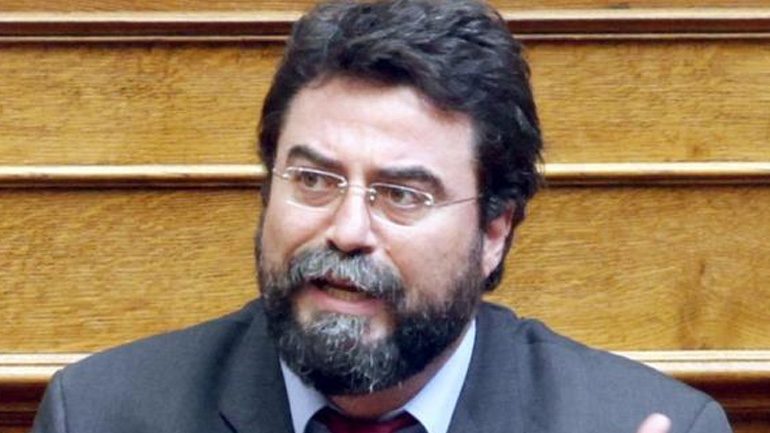 Καταδικάζει τα επεισόδια έξω από το υπουργείο Υγείας ο Β. Οικονόμου