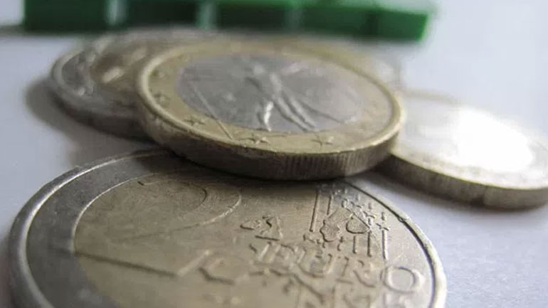 Άνοδο σημειώνει το ευρώ στην αγορά συναλλάγματος Άνοδο σημειώνει το ευρώ στην αγορά συναλλάγματος