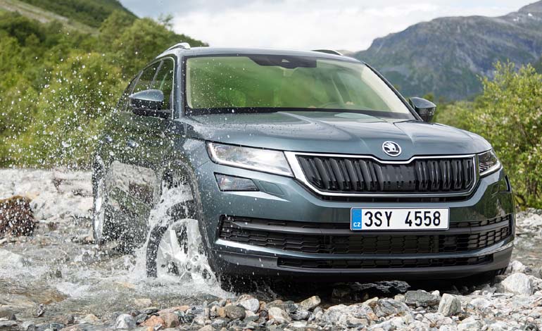 Με τα κατάλληλα ελαστικά περνάει και από κακοτράχαλα σημεία