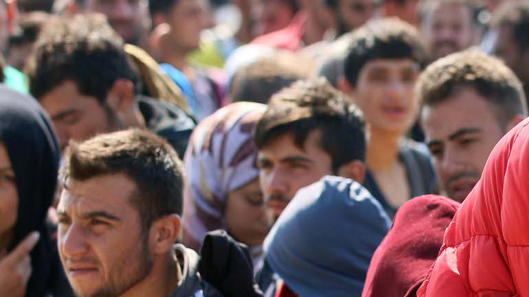 Εντοπισμός ογδόντα προσφύγων σε παραλία της Κεφαλονιάς