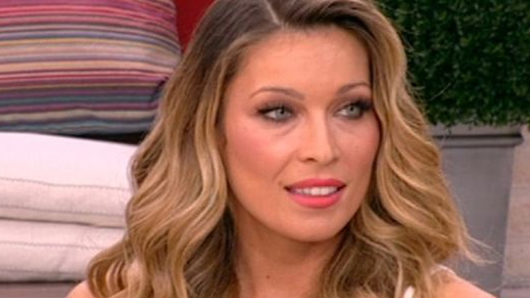 Μαριέττα Χρουσαλά: Δεν σταματάει τις εξορμήσεις στα ελληνικά νησιά!