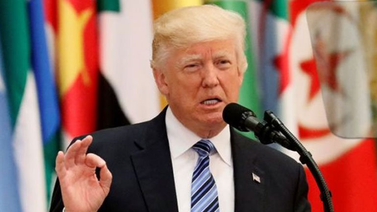 Ο Τραμπ κλιμακώνει την πίεση στο Ιράν