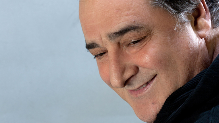 40 χρόνια Βασίλης Καρράς – Μεγάλη επετειακή συναυλία στο  Θέατρο Πέτρας