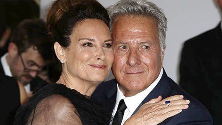 O Dustin Hoffman και η Lisa Hoffman «δουλεύουν σκληρά» για τον γάμο τους
